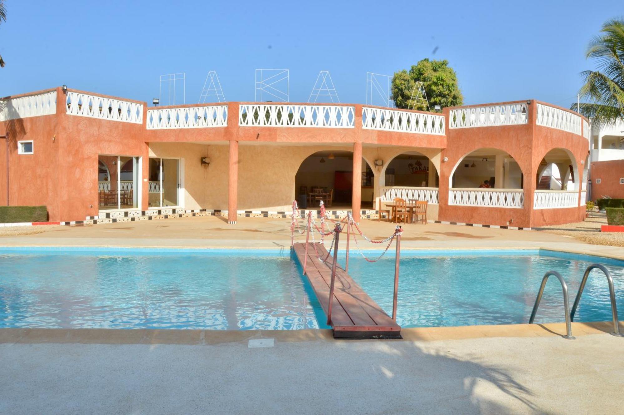 Hotel Takana Ngaparou Extérieur photo