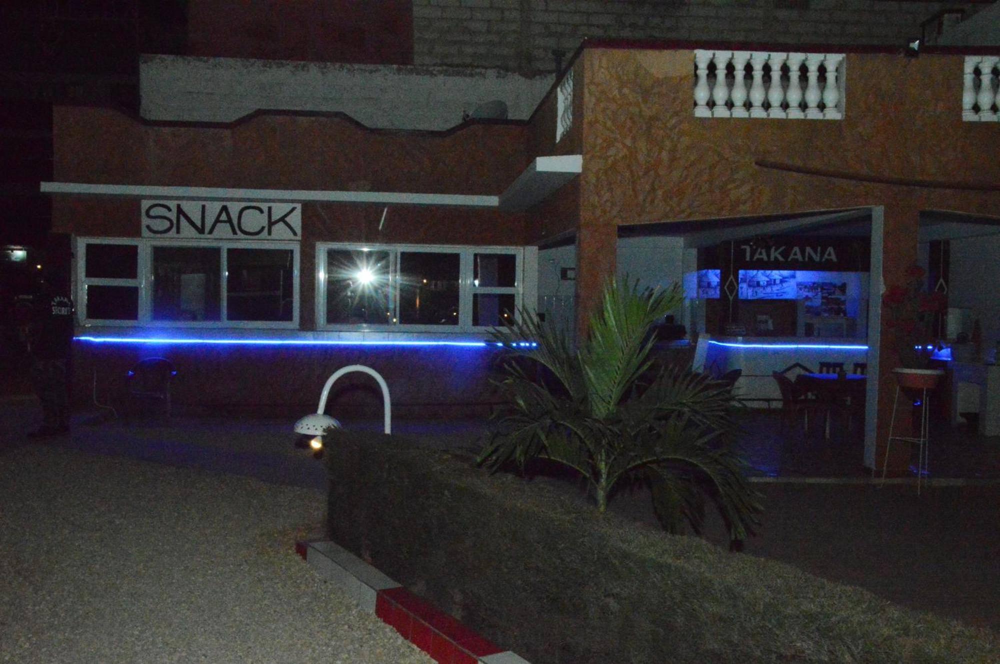 Hotel Takana Ngaparou Extérieur photo