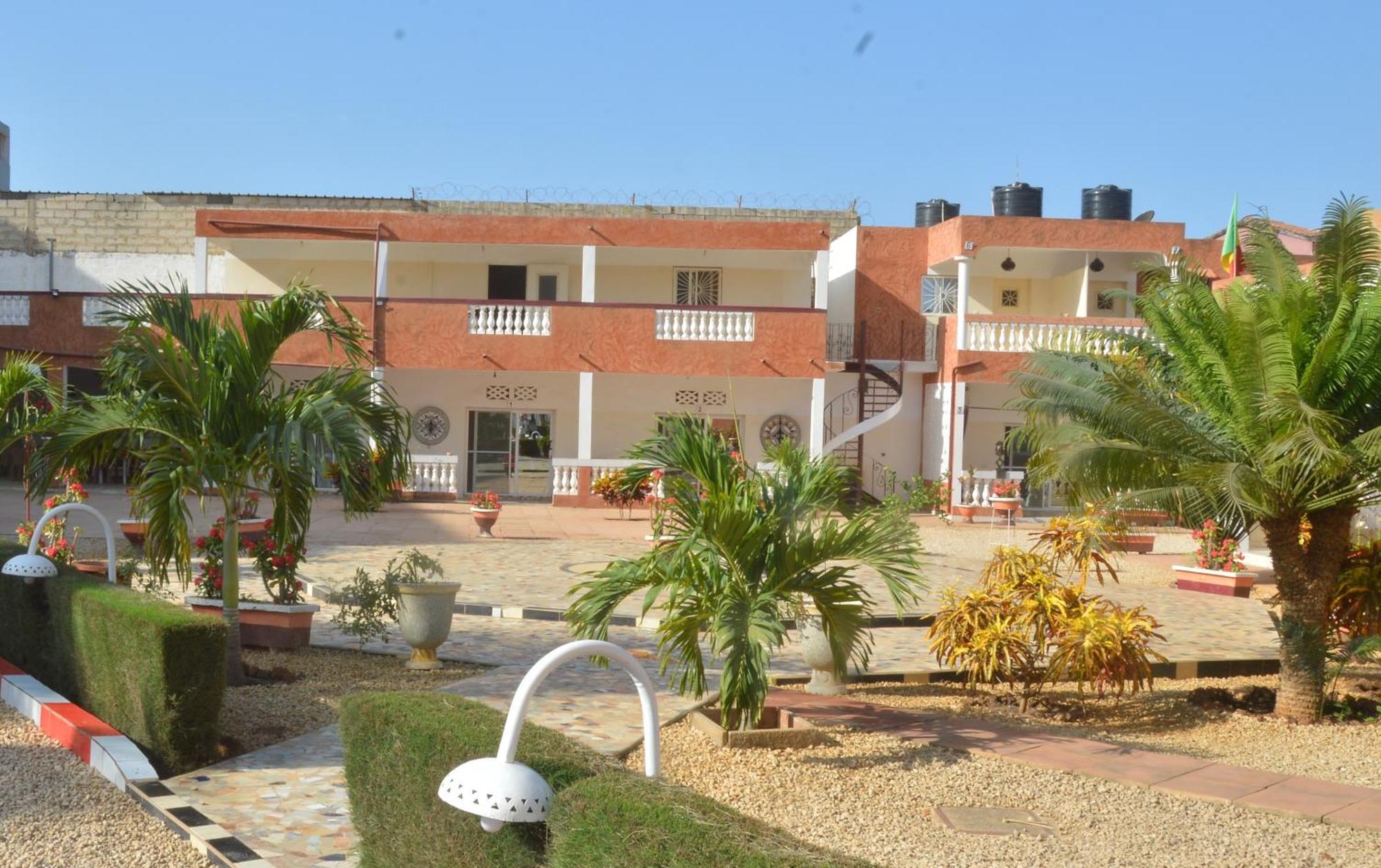 Hotel Takana Ngaparou Extérieur photo